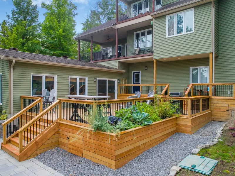 Timber deck with built-in raised garden beds